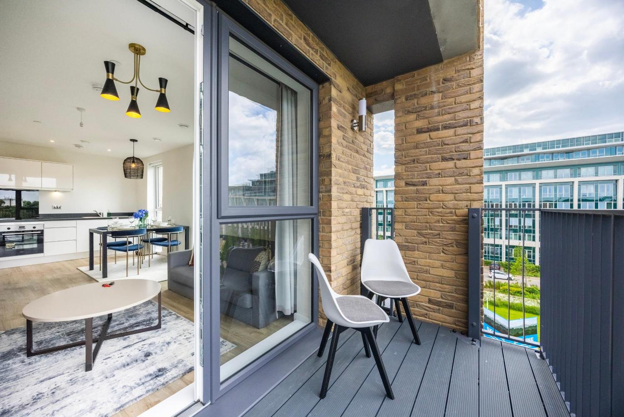 Appartement Brentwooddelight Extérieur photo